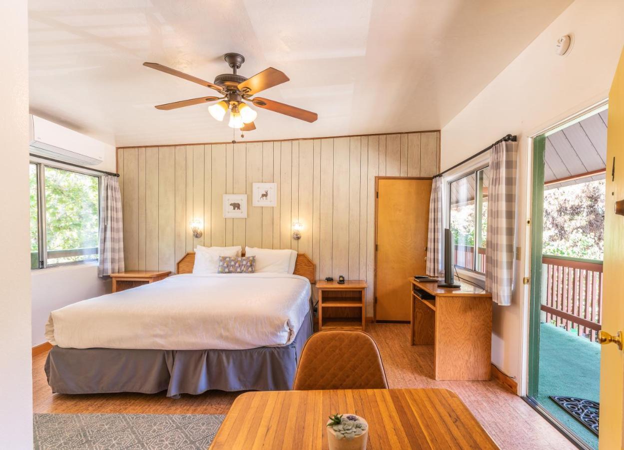 Buckeye Tree Lodge Three Rivers Exterior photo